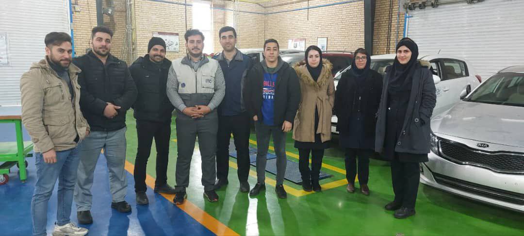 پایان دوره سرویسکار خودرو ( بهمن موتور )