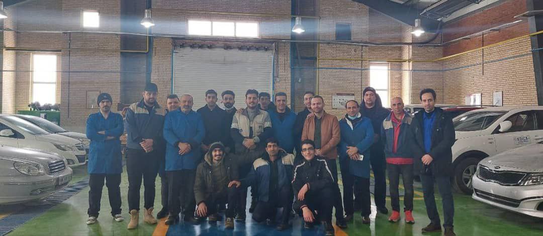 پایان دوره تخصصی (سرویسکار) سرویس و نگهداری خودرو