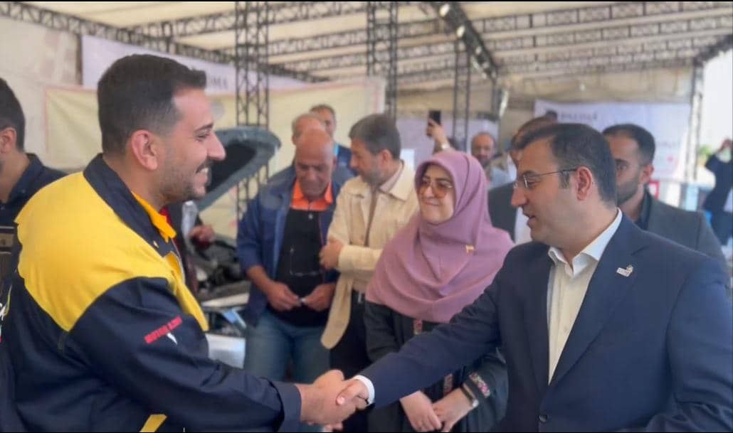 بازدید وزیر کار و سخنگوی دولت